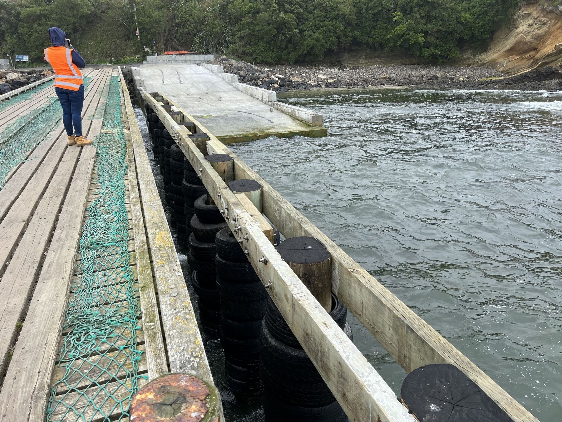 Site inspection of the Owenga ramp's tidal timber approach and tyre fendering